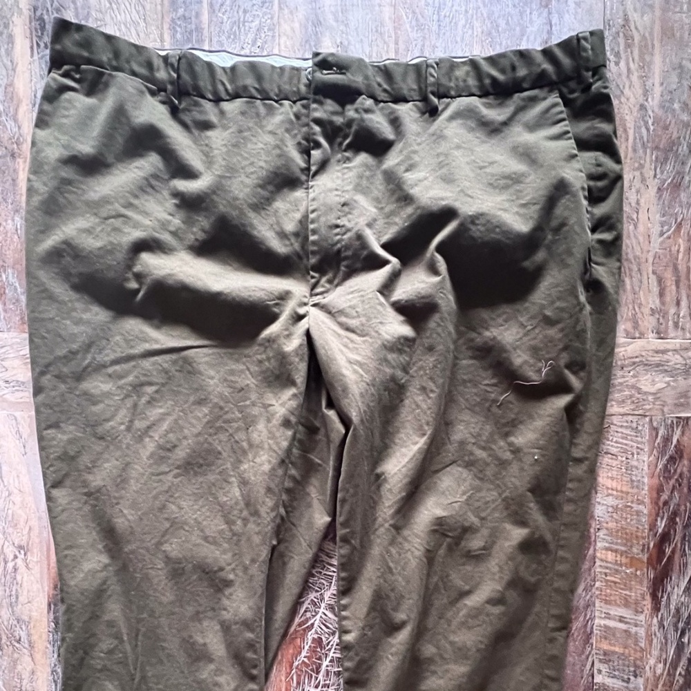 Ralph Lauren Men’s Chino Pants – 48x30 Olive Green